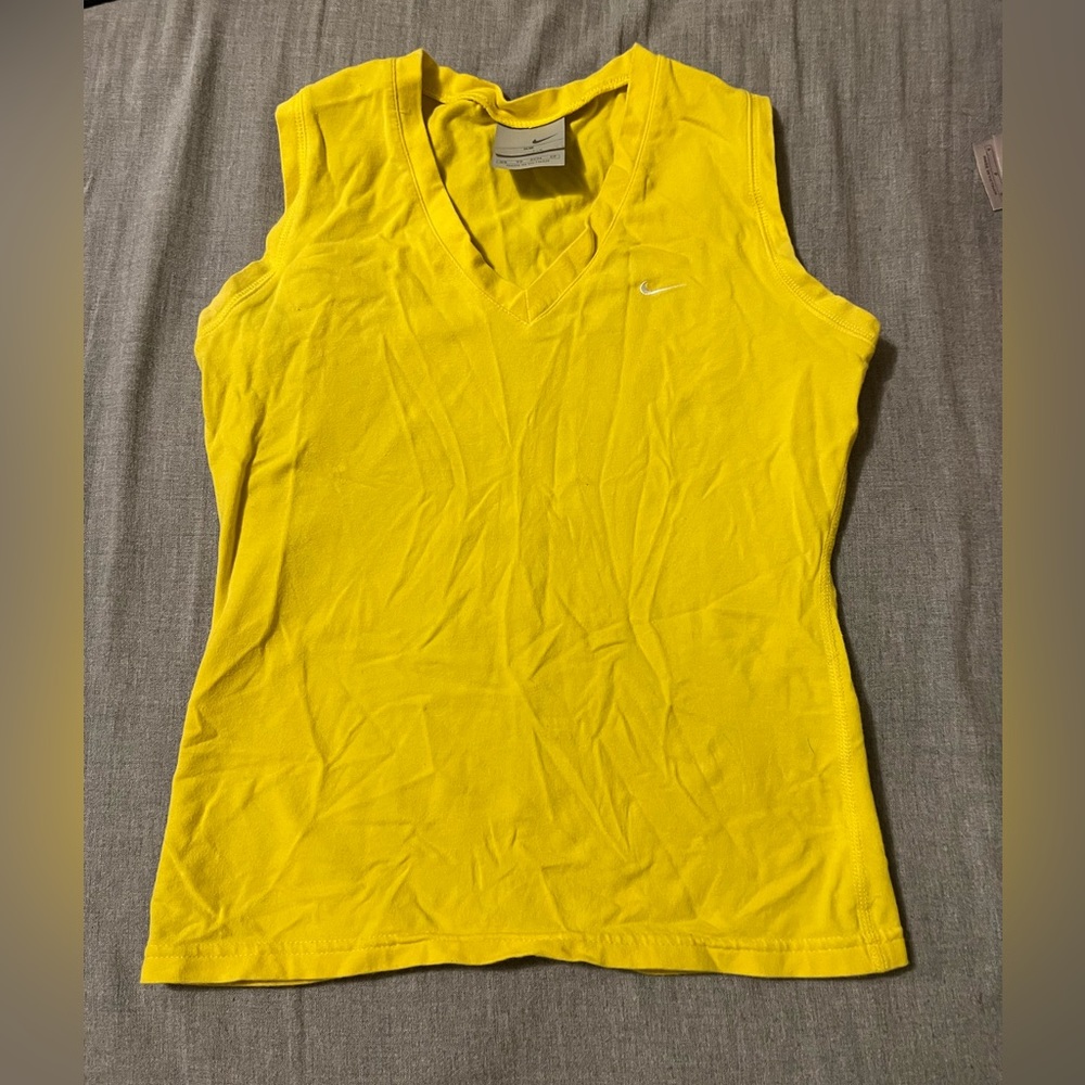 Nike x-small green/yellow top
